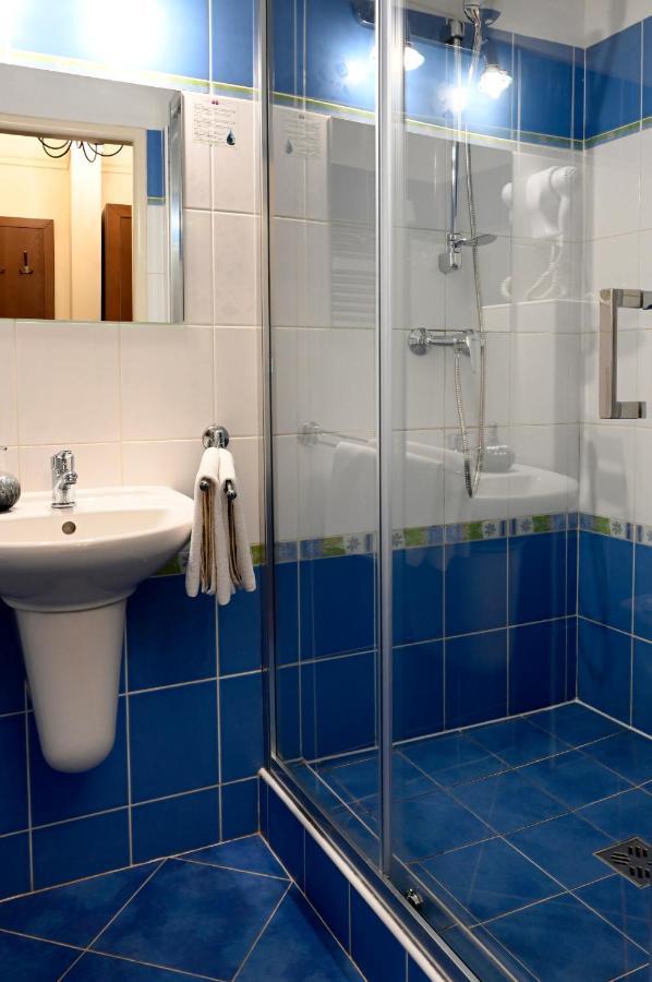 Hotel Boucek Kromeriz Luaran gambar