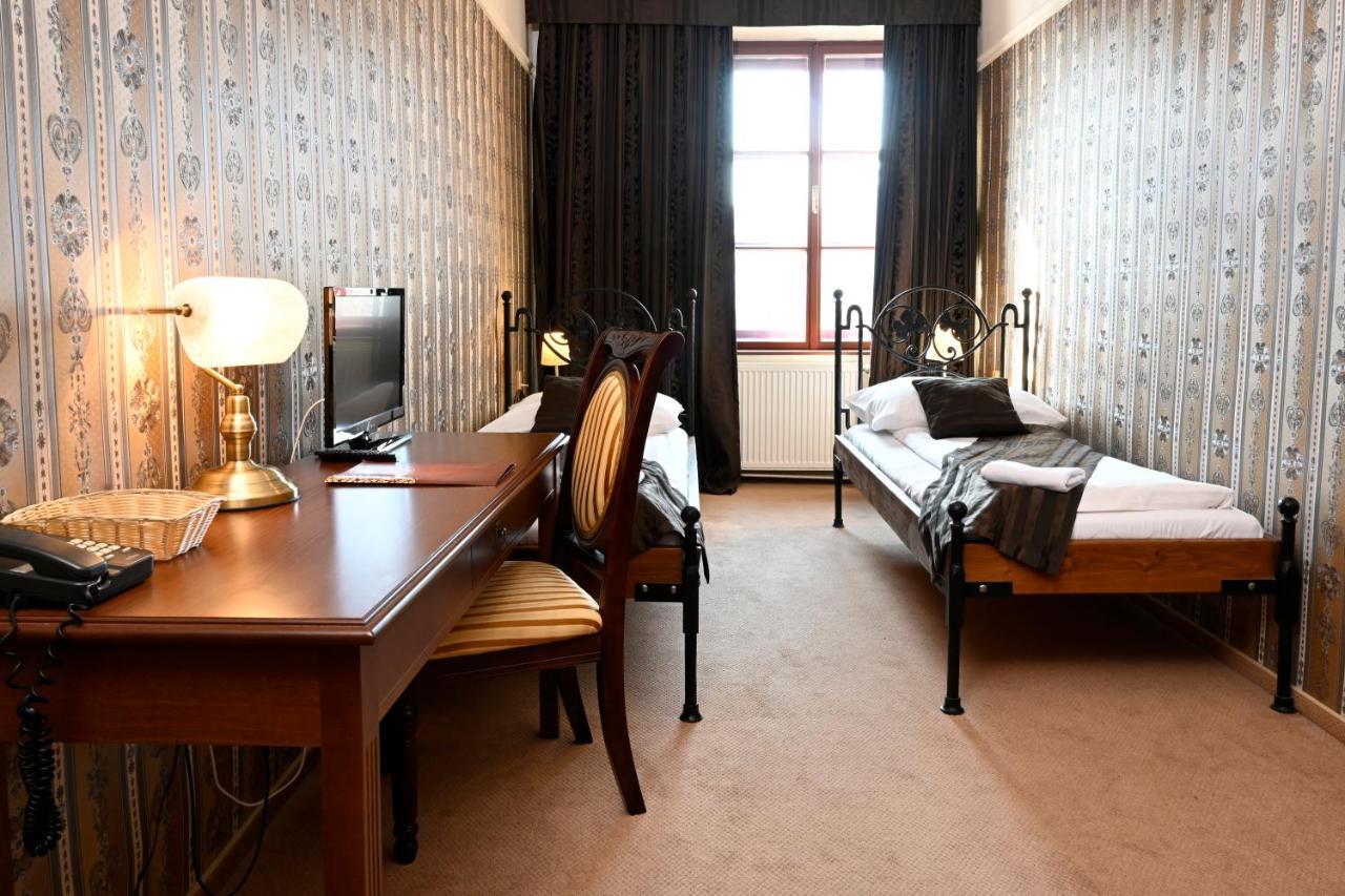 Hotel Boucek Kromeriz Luaran gambar