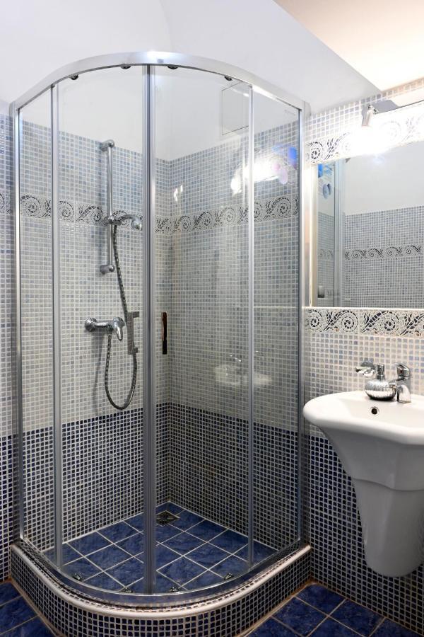 Hotel Boucek Kromeriz Luaran gambar