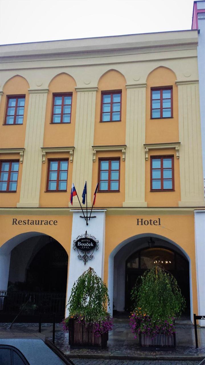 Hotel Boucek Kromeriz Luaran gambar
